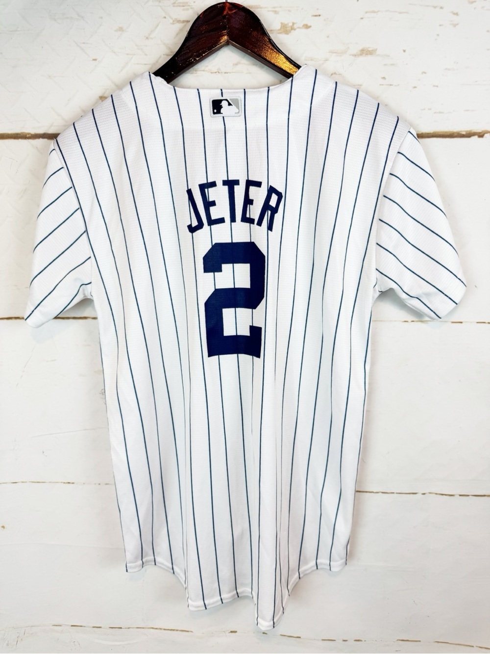 Majestic | New York Yankees Jeter 2 Jersey, Youth Large 14/16 - Picture 2 of 8